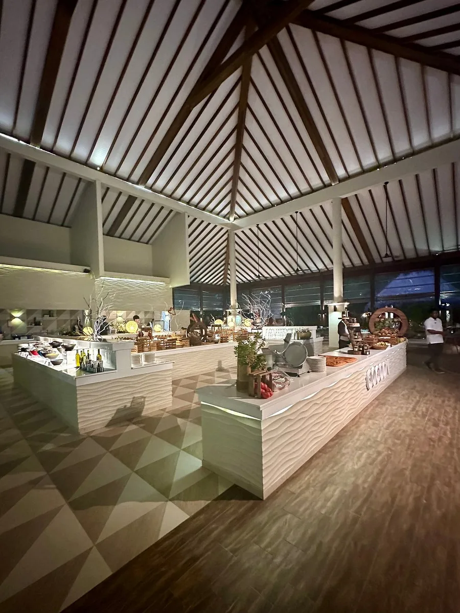 COCOON MALDIVES: Ресторан 2